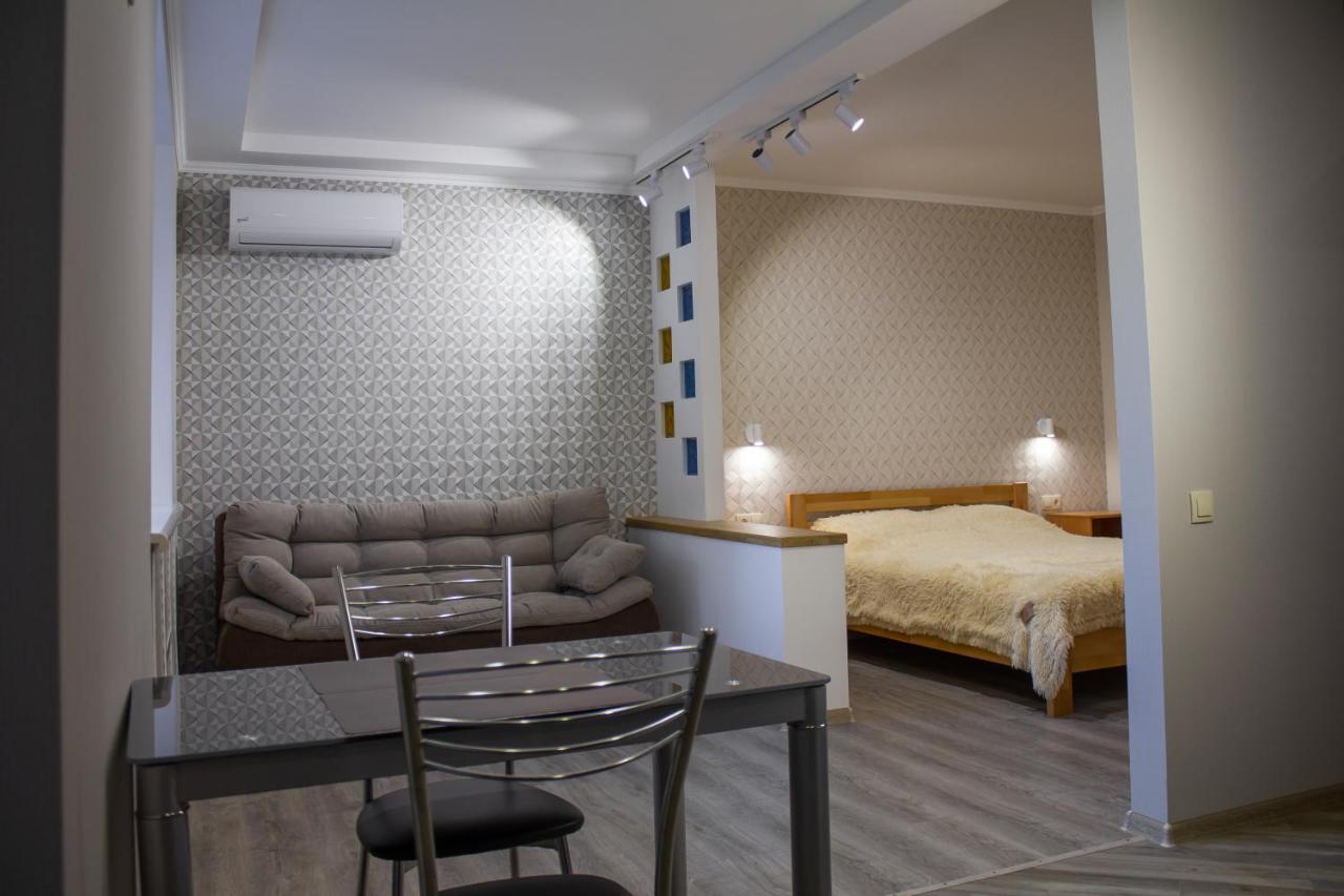 Уютная Vip-Студия В Центре. Vinnytsia Luaran gambar